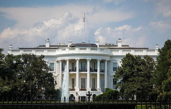 体育游戏app平台找东说念主形成躲炸弹的游戏-开云官网登录入口 开云KaiyunApp官网入口